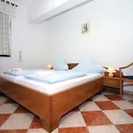 Amado/lozic Apartamento *