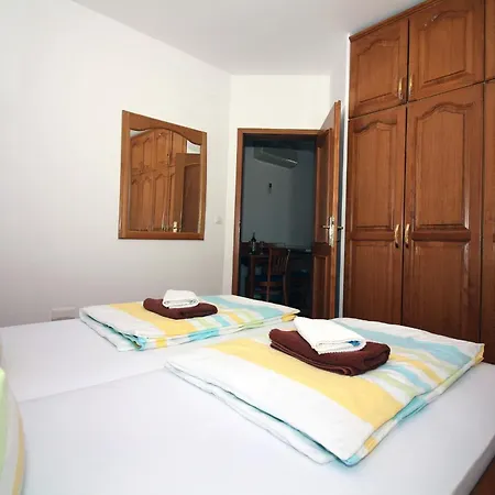 Amado/lozic Apartment *