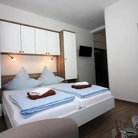 Amado/lozic Apartment