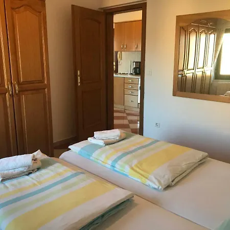 Amado/lozic Apartment Zadar