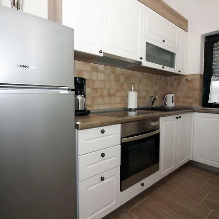 Amado/lozic * ザダル