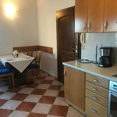 Amado/lozic Apartment Zadar