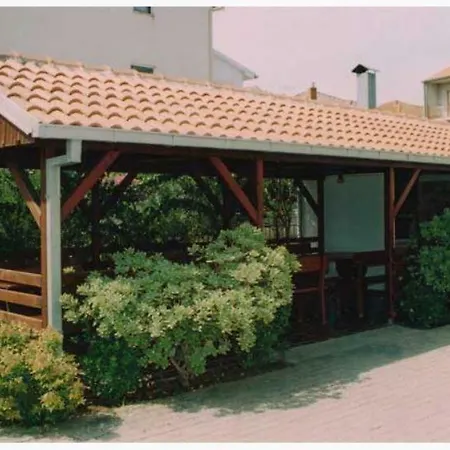 Amado/lozic Apartment Zadar