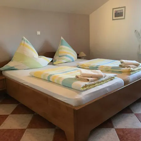Amado/lozic Apartment Zadar