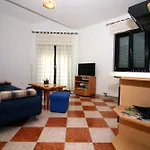 Amado/lozic Apartament Zadar