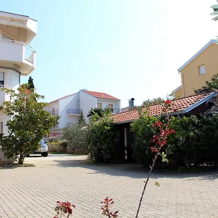 Apartman Amado/lozic Zára